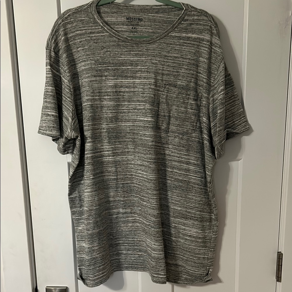Mossimo Supply Co. Gray Short Sleeve Tee